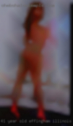 41 year old, divorced father Effingham, Illinois nude  of one.